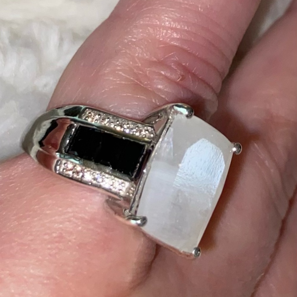 NWT Rainbow Moonstone, Black Spinel & White Zircon Ring! - Picture 9 of 10